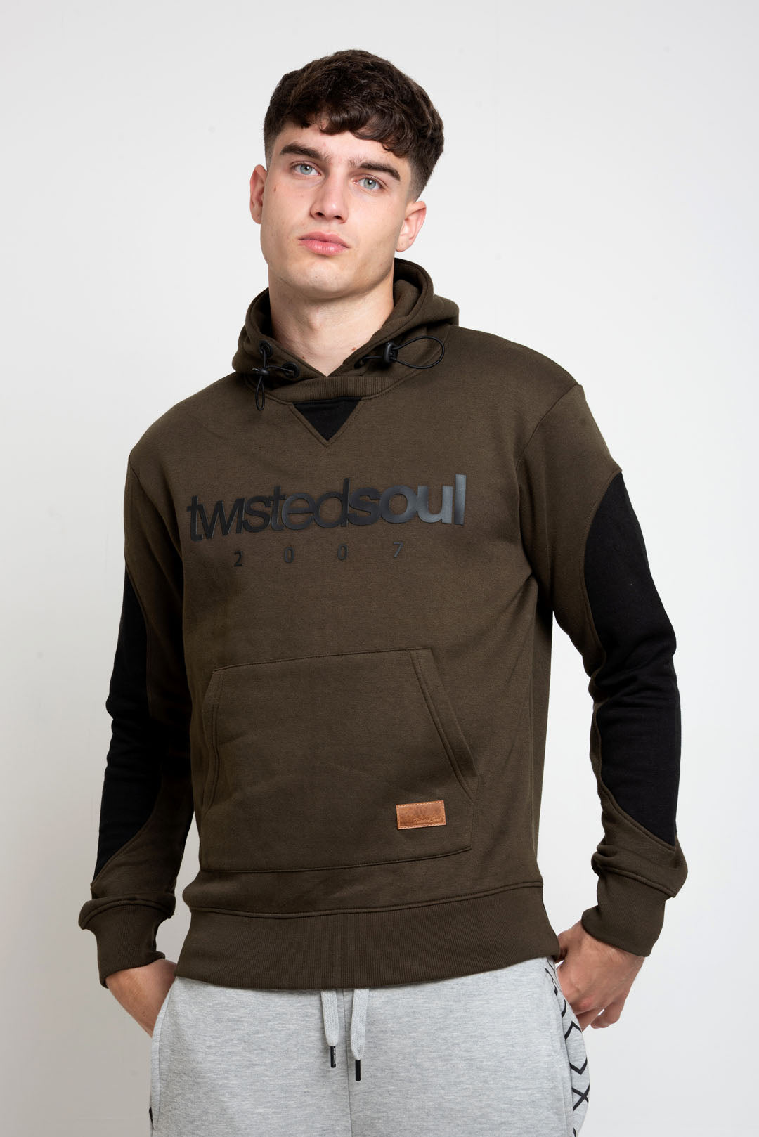 MENS TS CONTRAST PANEL HOODIE
