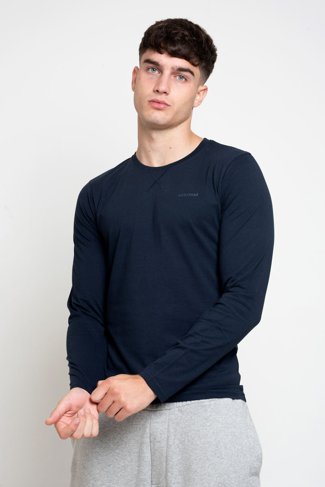 MENS TS BIRD EMBRODIERED LS TOP