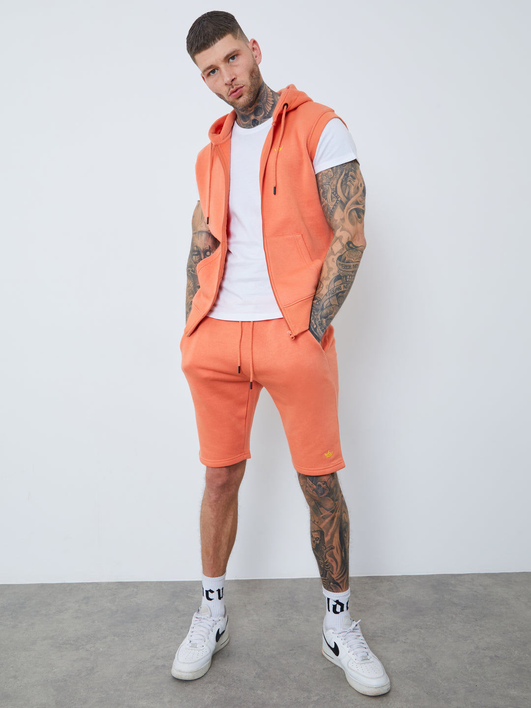 Sleeveless Zipped Hoody
