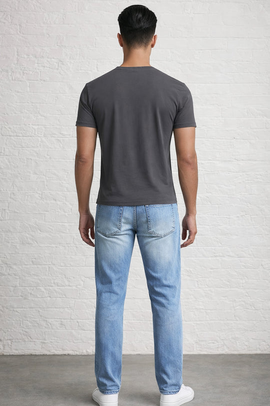 MENS IN RELAXED DENIM