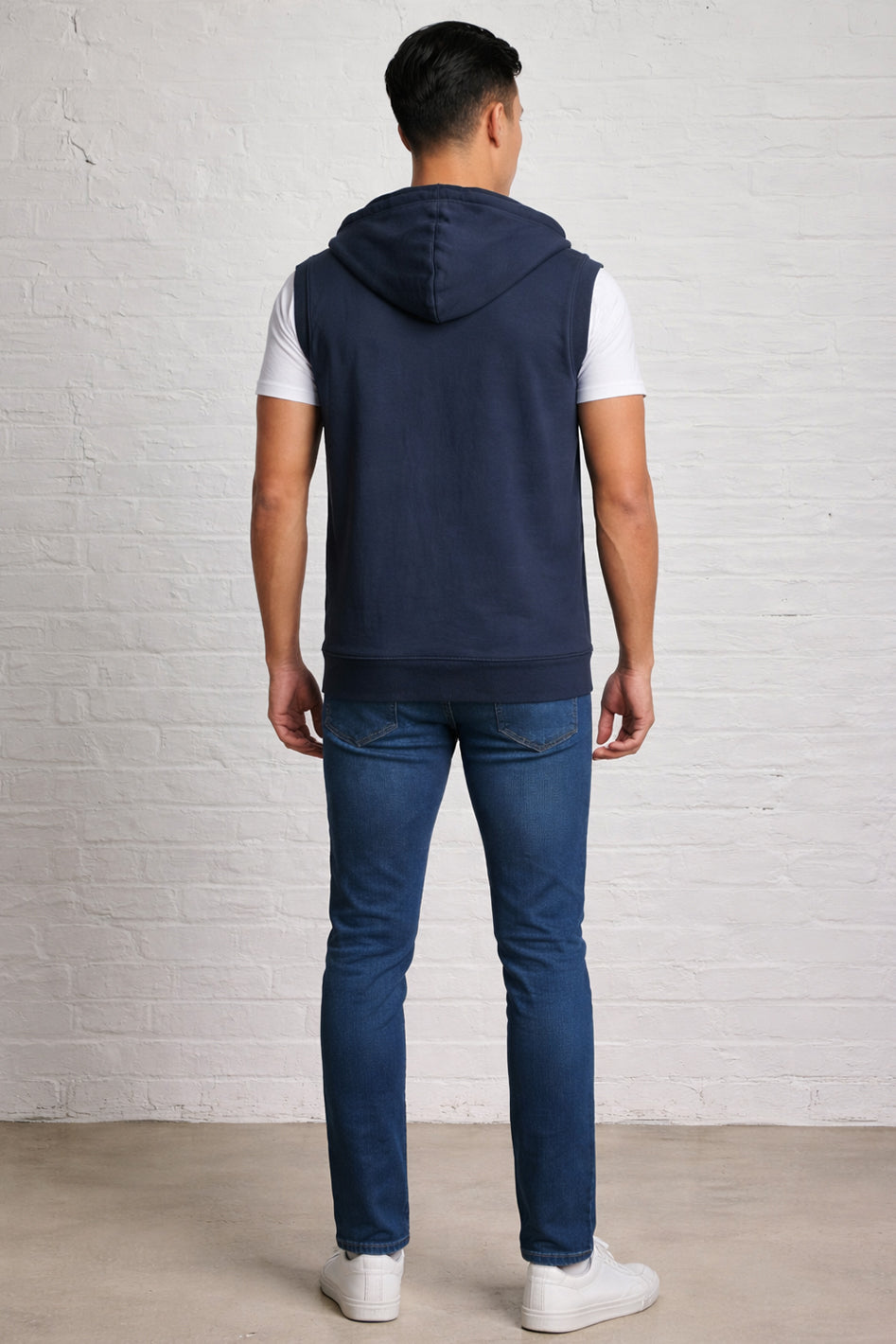 Sleeveless Zipped Hoody