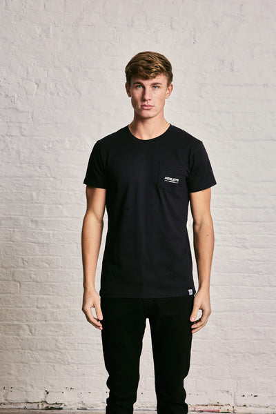 Core Chest Pocket Tee