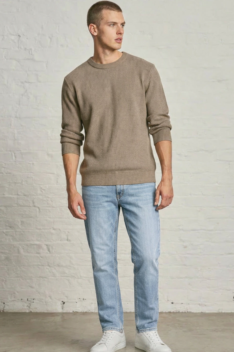 MENS IN RELAXED DENIM