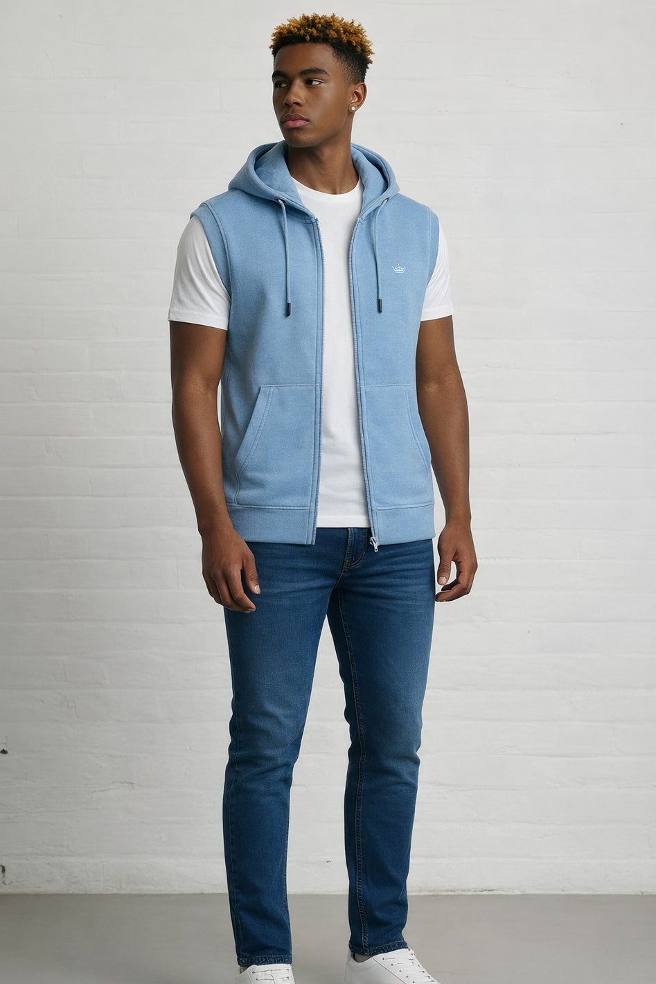 Sleeveless Zipped Hoody