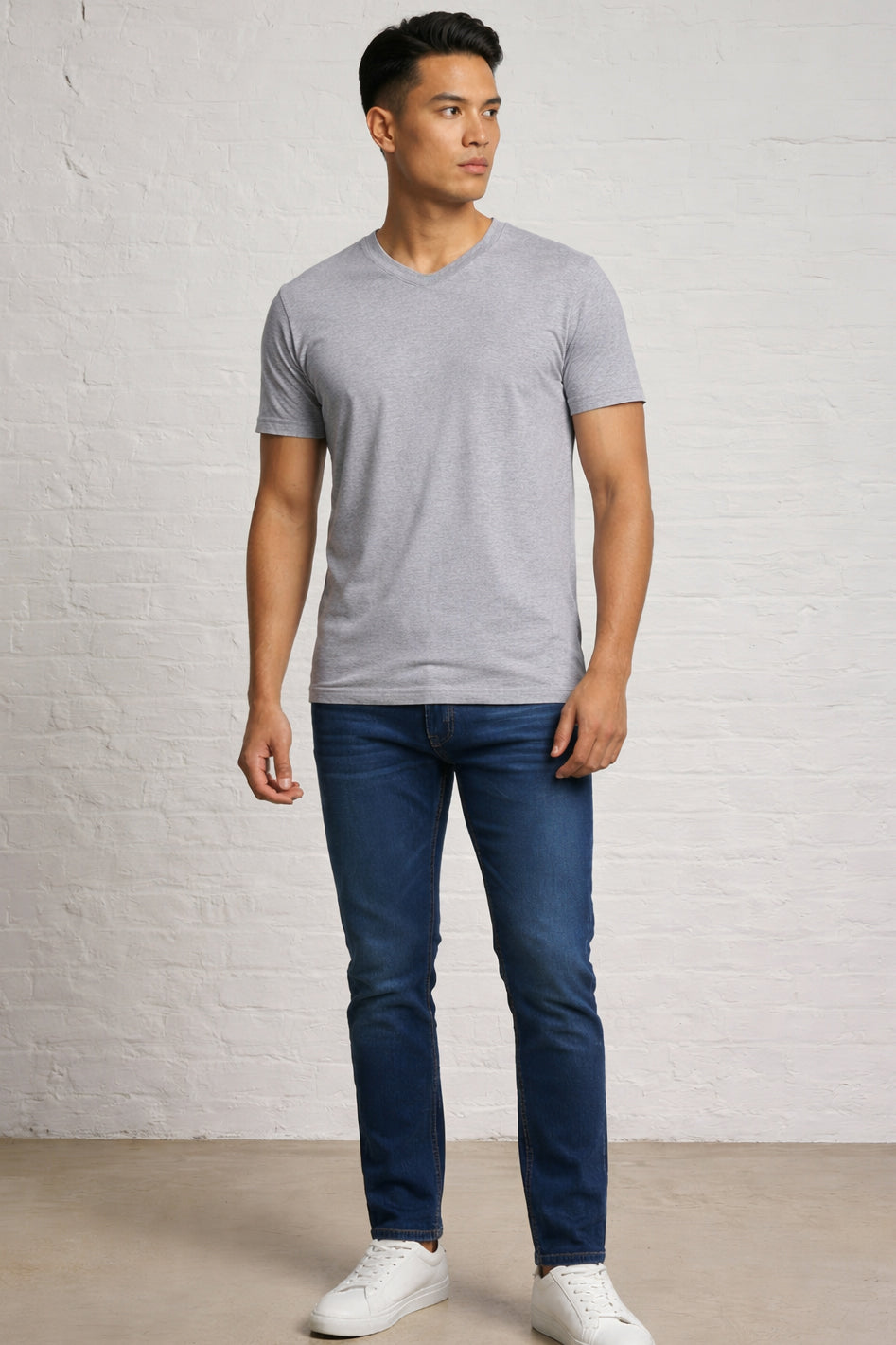 Crew Neck Pocket Roll T-Shirt