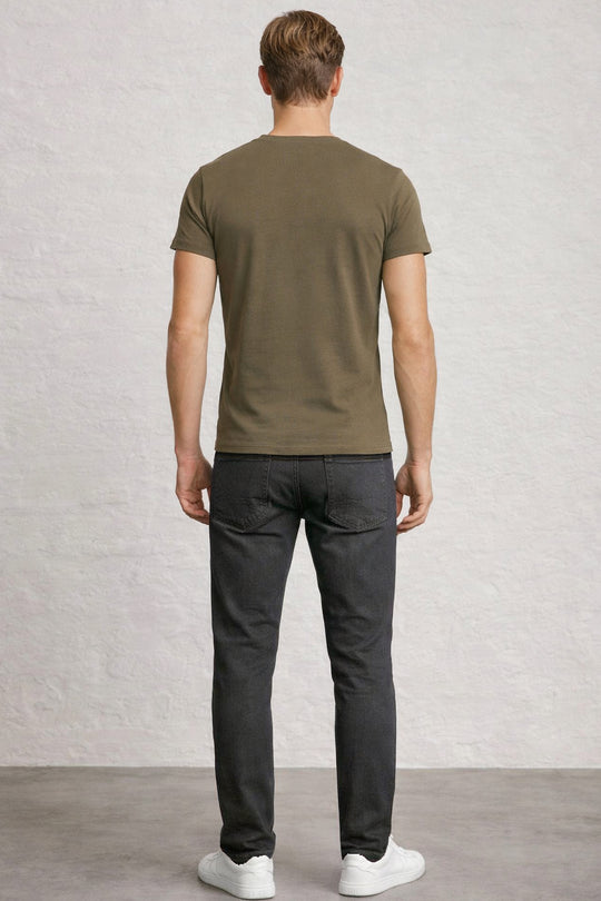MENS IN STRAIGHT DENIM