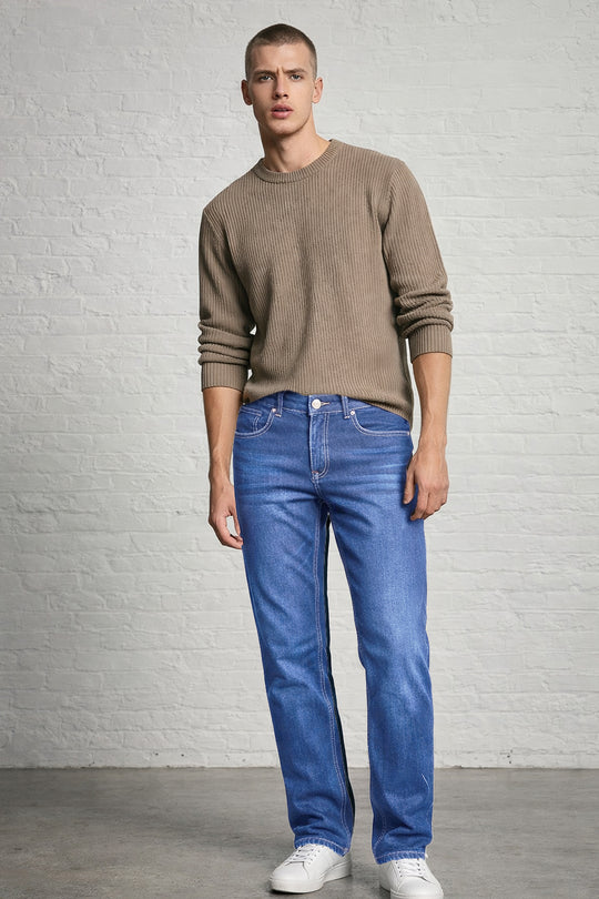 MENS IN STRAIGHT DENIM