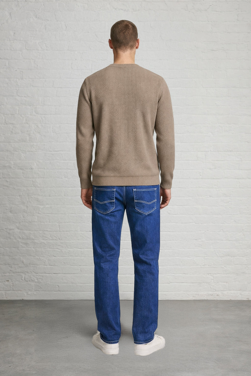 MENS IN STRAIGHT DENIM